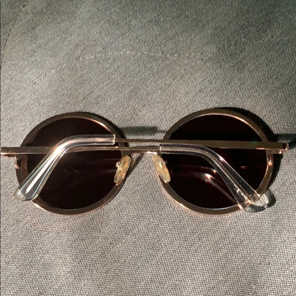 sunglasses - Picture 2 of 3